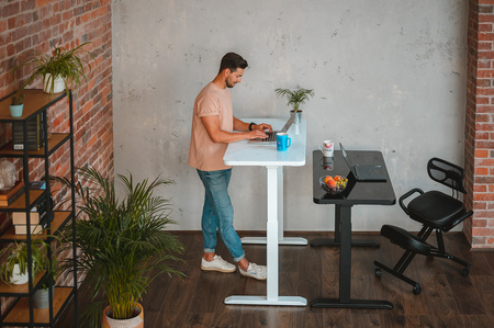 Biurko elektryczne szklane biały MIKUNI, 114x58 cm